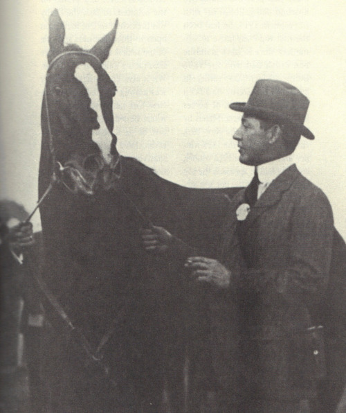 History was made at the 1915 edition when Regret became the first filly to win the Kentucky Derby. 